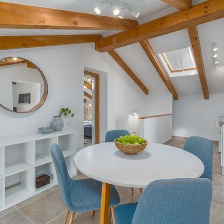 Apartments Agata Novigrad  ภายนอก รูปภาพ