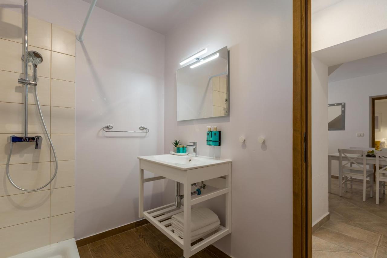 Apartments Agata Novigrad  ภายนอก รูปภาพ