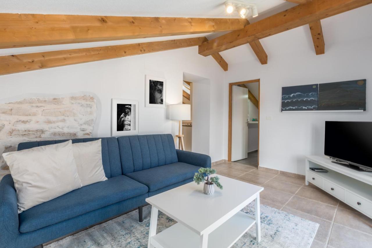 Apartments Agata Novigrad  ภายนอก รูปภาพ