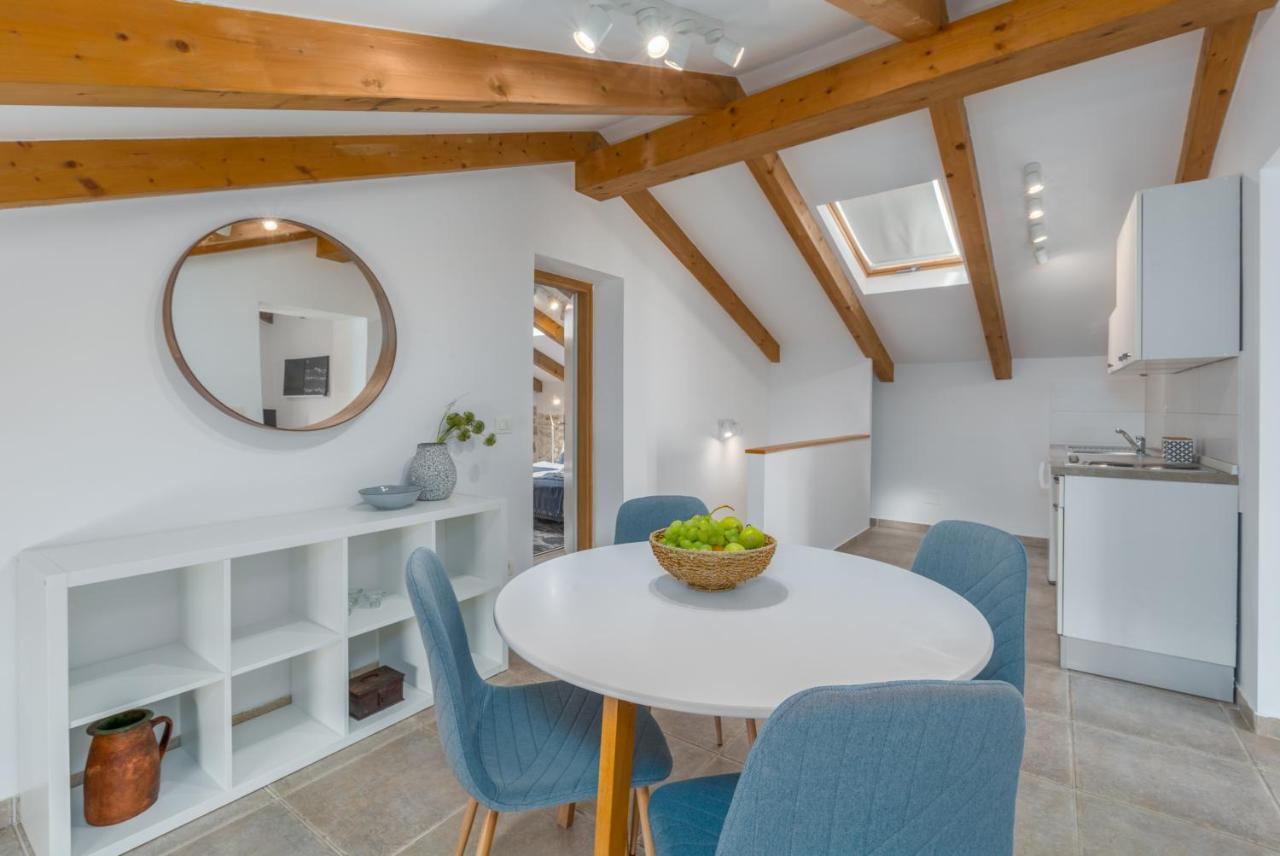Apartments Agata Novigrad  ภายนอก รูปภาพ