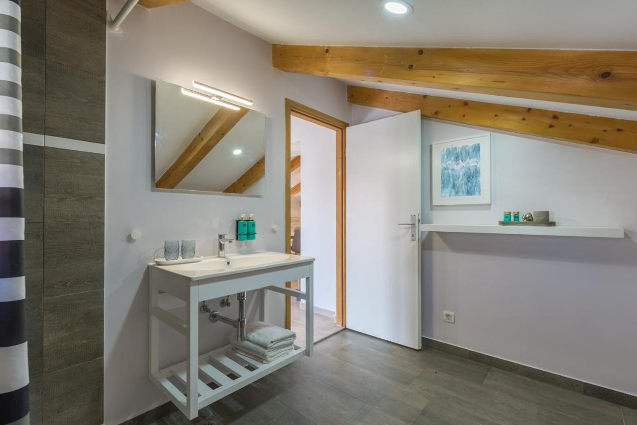 Apartments Agata Novigrad  ภายนอก รูปภาพ